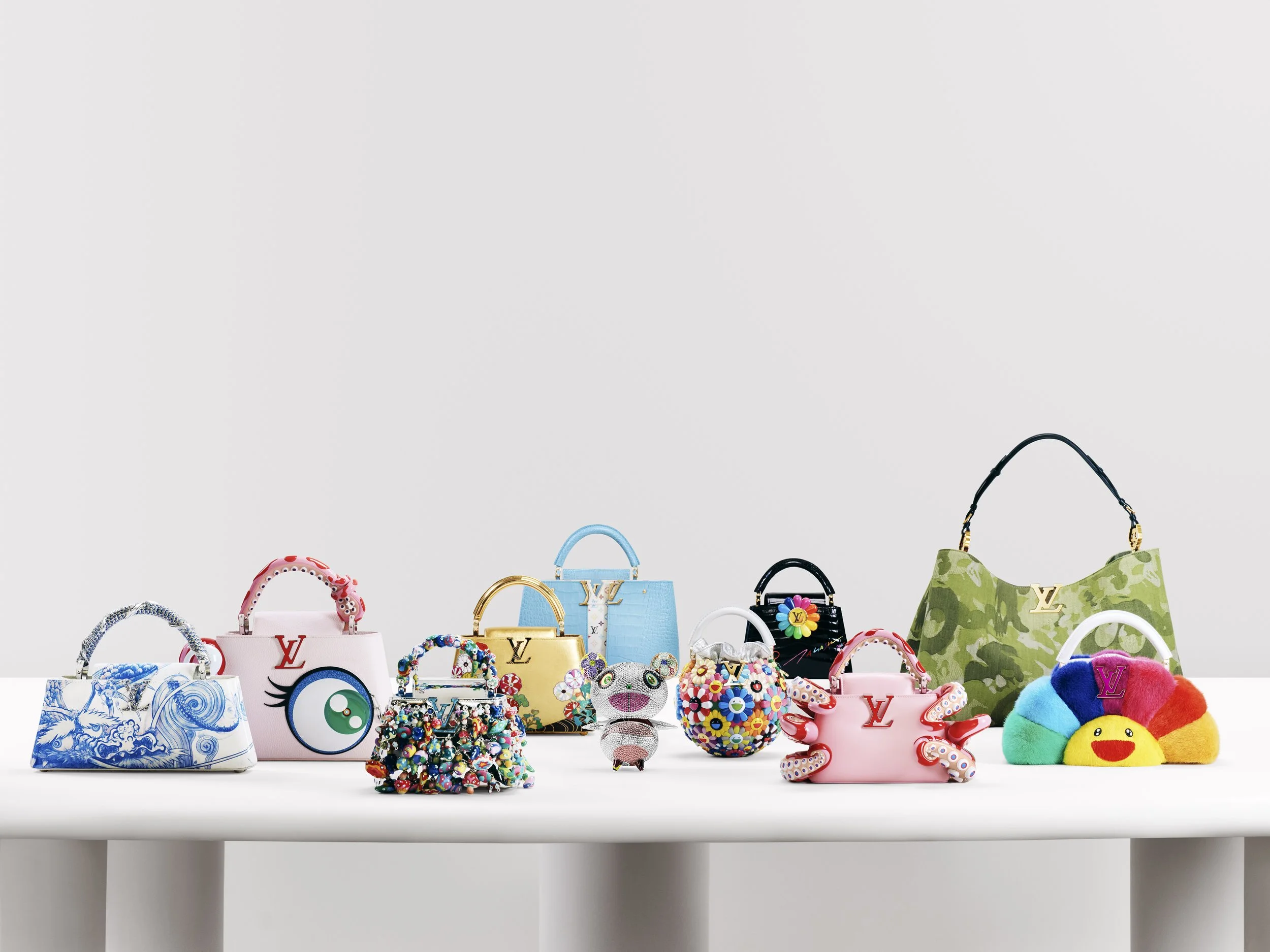 LOUIS VUITTON UNVEILS TAKASHI MURAKAMI'S ARTYCAPUCINES VII
